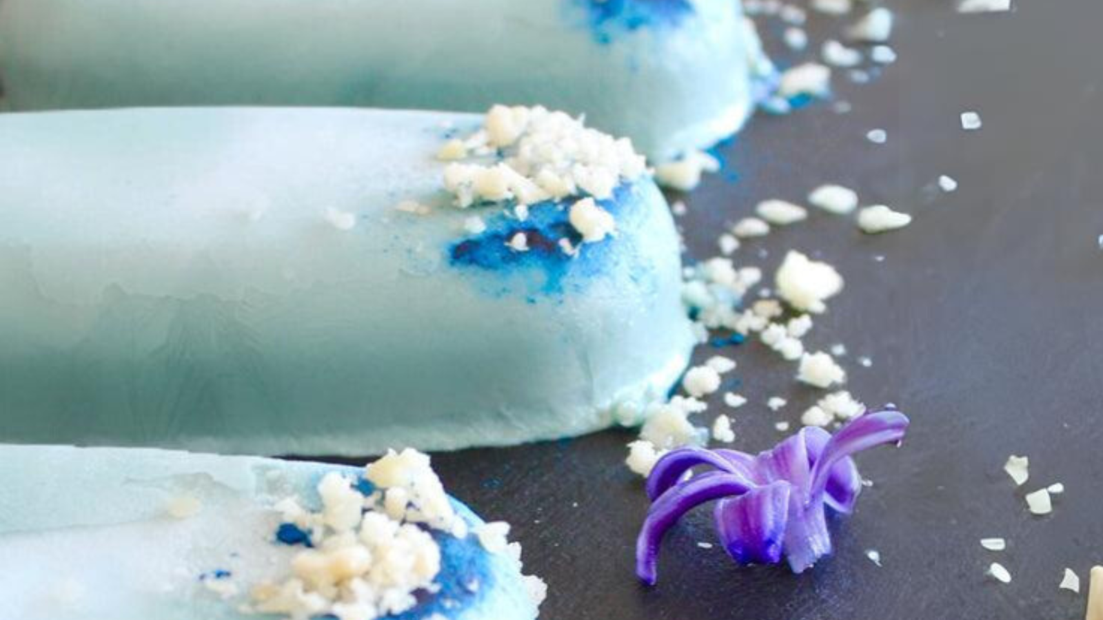 Coconut Yoghurt Pops Recipe with BlueMAJIK powder.