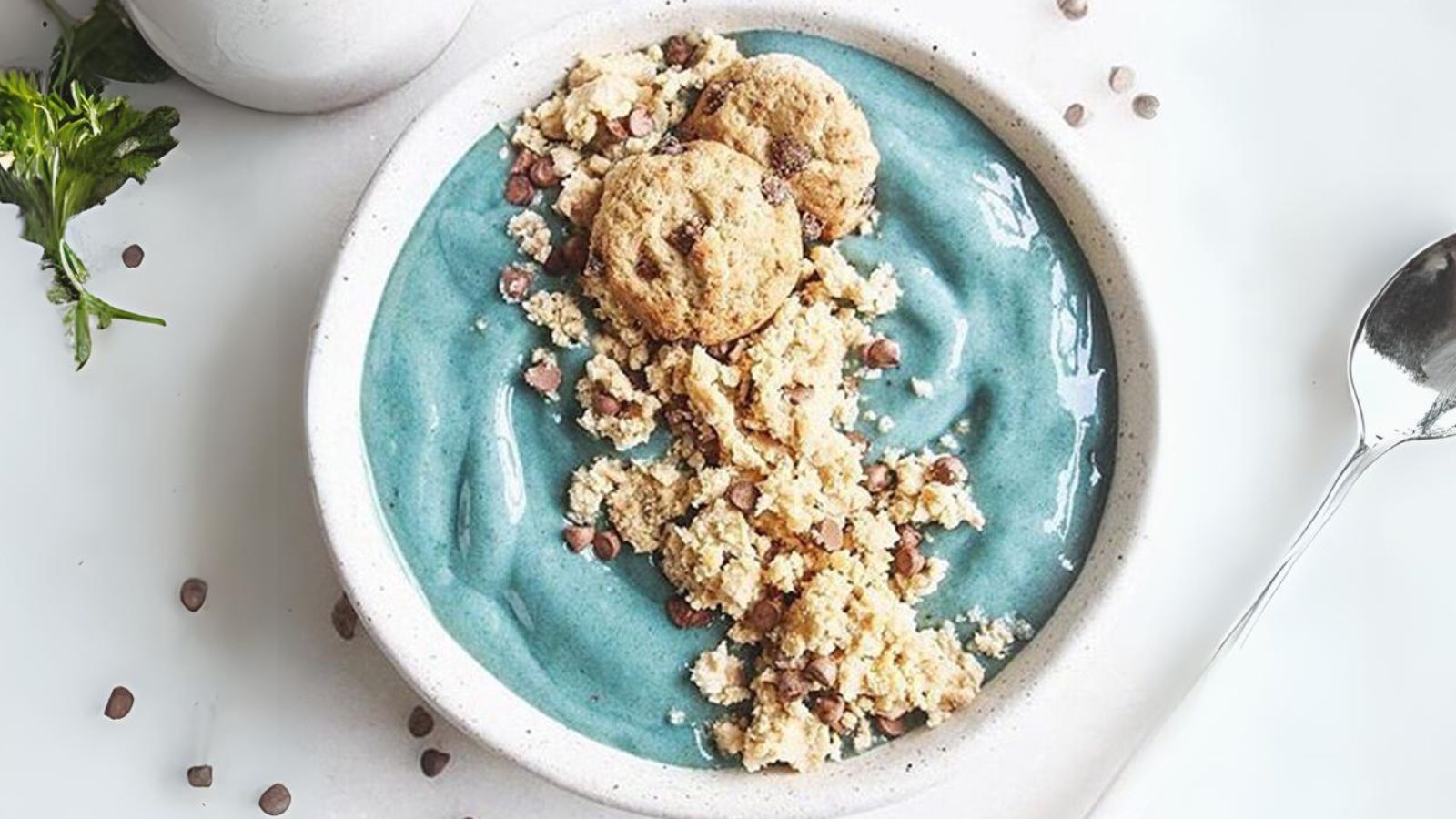 Vegan Cookie Dough Smoothie Bowl Recipe - BlueMAJIK powder.