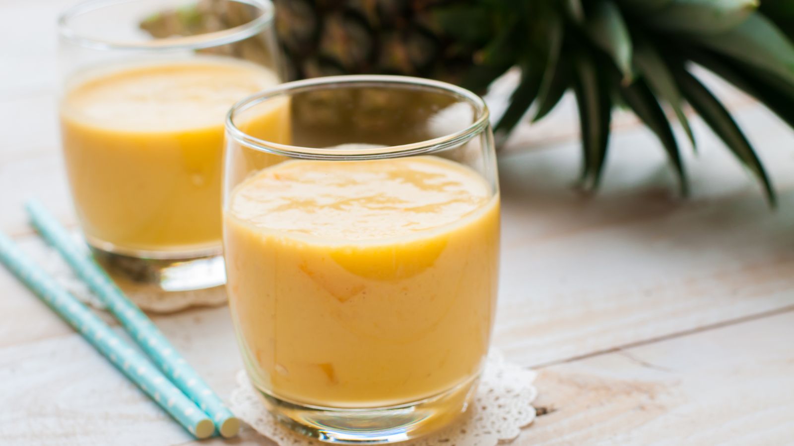 Tropical Smoothie Recipe with E3Live liquid.